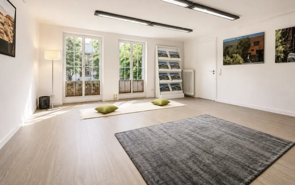 Yoga und Körperarbeit im Studio Sollbrüggen